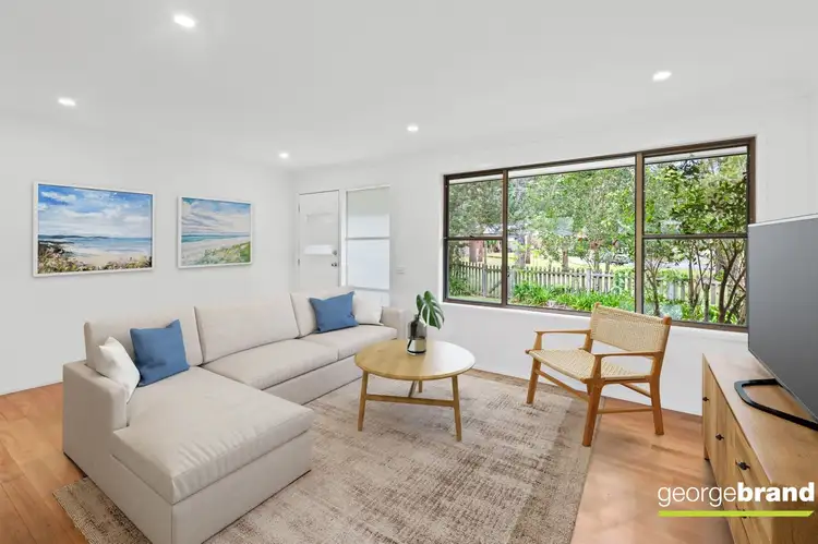 Second view of Homely house listing, 6 Parkwood Close, Kincumber NSW 2251
