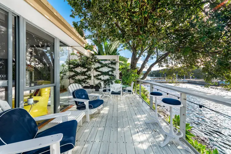 134/125 Santa Cruz Boulevard, Clear Island Waters QLD 4226