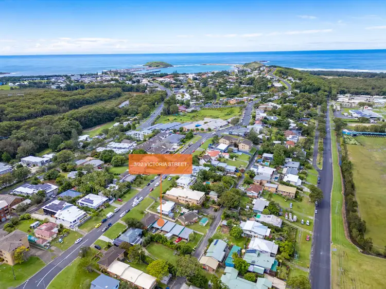 Main view of Homely unit listing, 3/32 Victoria Street, Coffs Harbour NSW 2450
