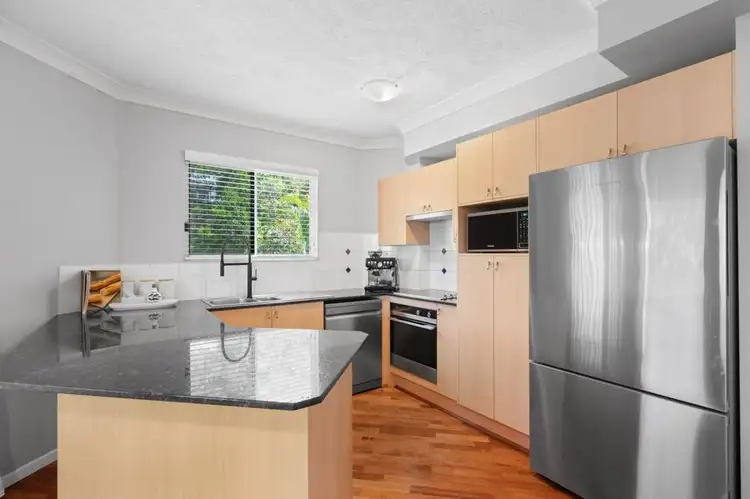 Fifth view of Homely apartment listing, 8/16 Miles Street, Hawthorne QLD 4171