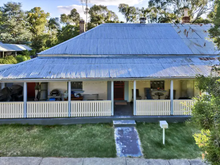 324 Conroy Street, Deniliquin NSW 2710