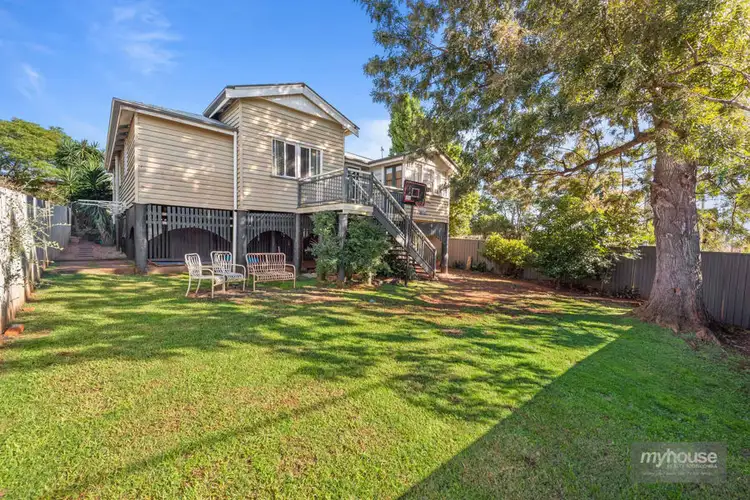 193 West Street, Harristown QLD 4350