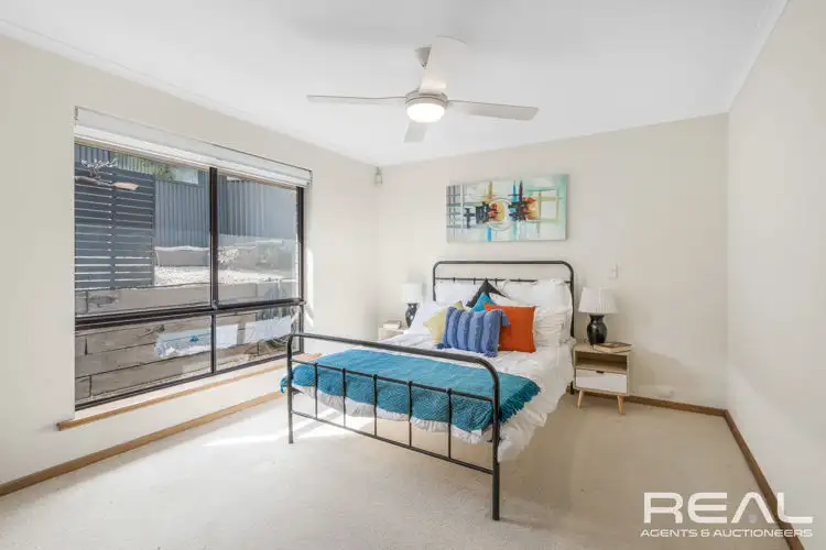Fifth view of Homely house listing, 2 Hovea Court, Modbury North SA 5092