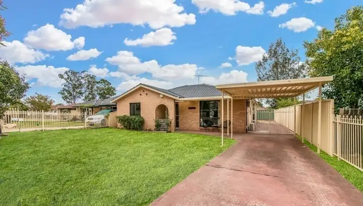27 Lamerton Street, Oakhurst NSW 2761