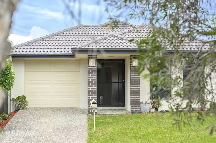 3 Manhattan Cres, North Lakes QLD 4509