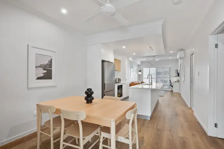 Main view of Homely unit listing, 4/10 Michigan Way, Andergrove QLD 4740