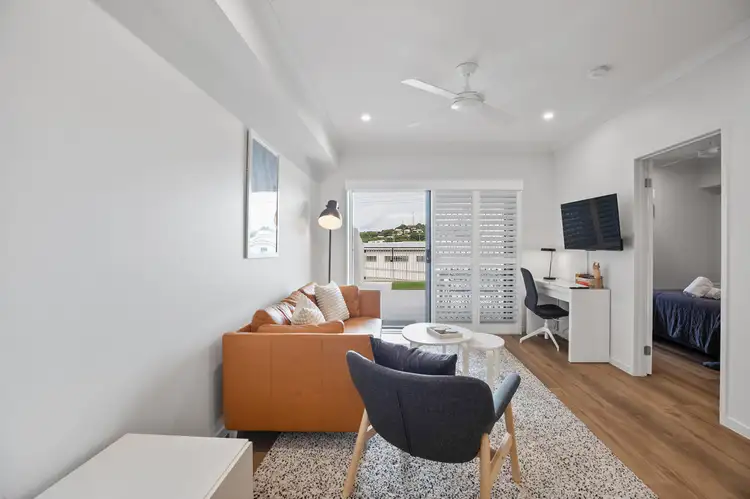 Fifth view of Homely unit listing, 4/10 Michigan Way, Andergrove QLD 4740