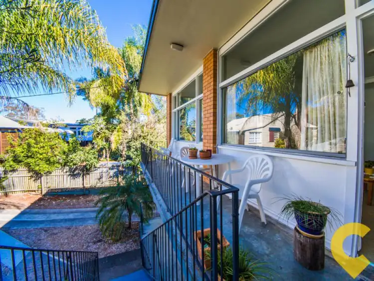 Fifth view of Homely unit listing, 4/74 Highland Terrace, St Lucia QLD 4067