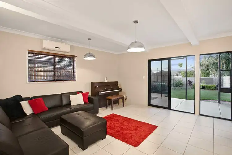 Sixth view of Homely house listing, 83 Stradbroke Ave, Wynnum QLD 4178