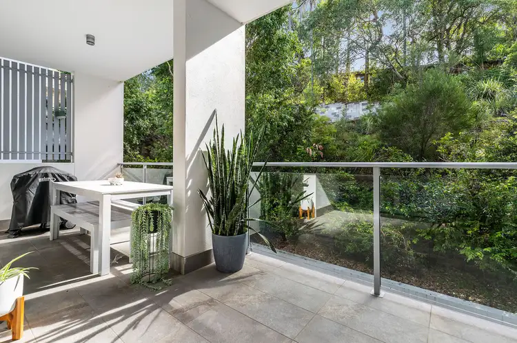204/24 Ernest Street, Morningside QLD 4170