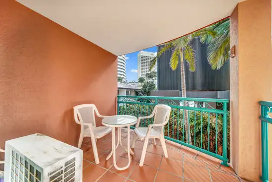 Sixth view of Homely unit listing, 22 / 11 - 17 Philip Avenue, Broadbeach QLD 4218