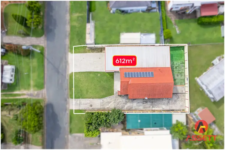 8 LEWIS STREET, Redbank QLD 4301