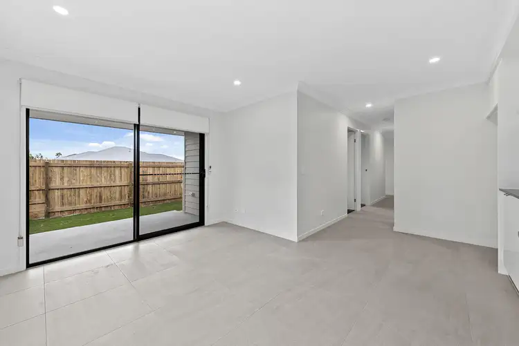 Fourth view of Homely semi-detached listing, 2/82 Tejo Street, Holmview QLD 4207