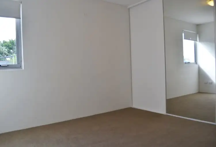 Seventh view of Homely apartment listing, 5/10 Thomas Street, West End QLD 4101