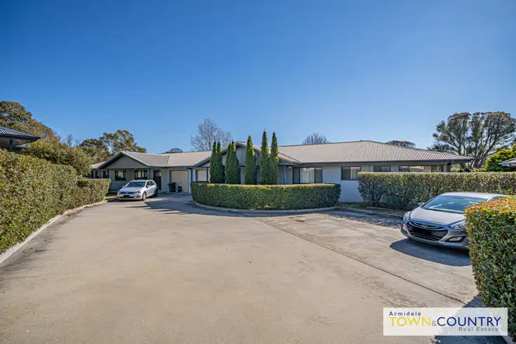 Second view of Homely semi-detached listing, 6 Grills Place, Armidale NSW 2350