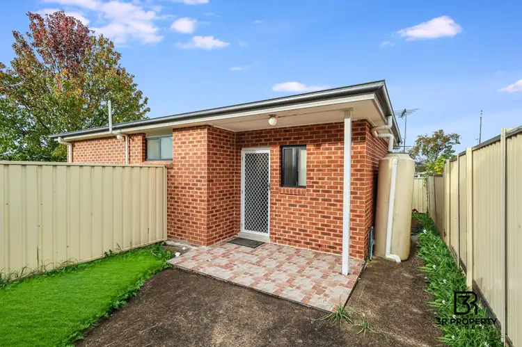 9a McClean Street
