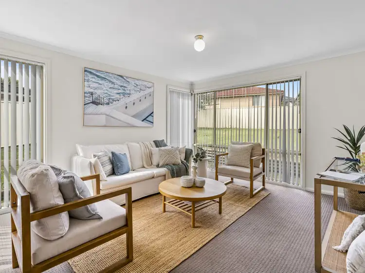 19 Bayberry Ave, Woongarrah NSW 2259