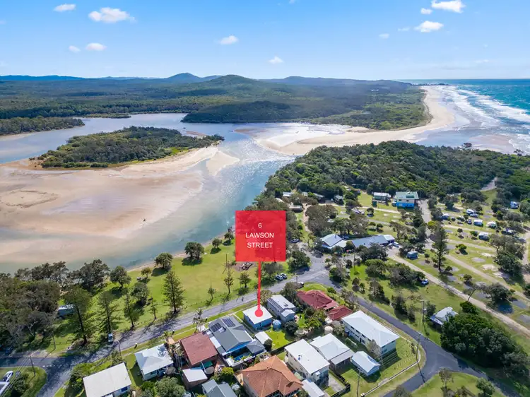 6 Lawson Street, Red Rock NSW 2456