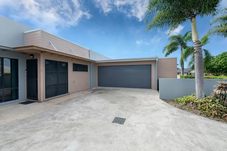 Fourth view of Homely semi-detached listing, 1&2/6 Whitehaven Drive, Blacks Beach QLD 4740
