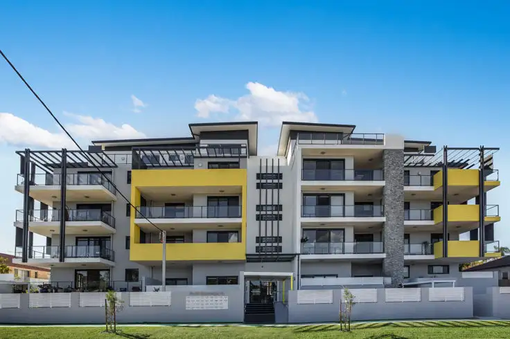 Unit 6 /11-19 Thornleigh Street