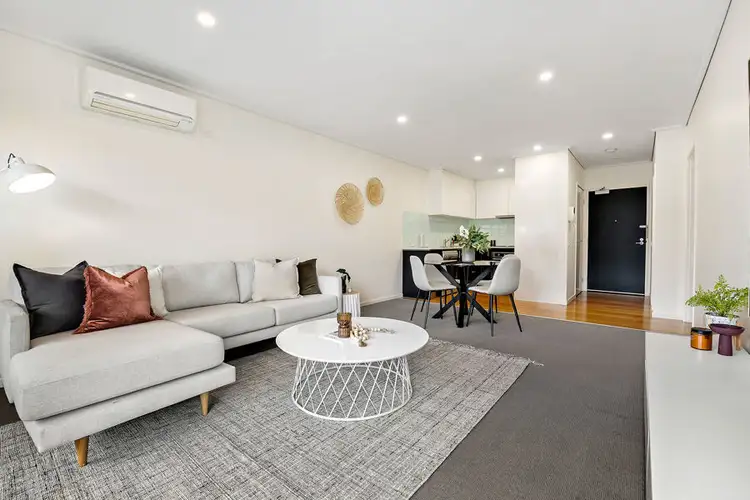 2/272 Albert Street, Brunswick VIC 3056