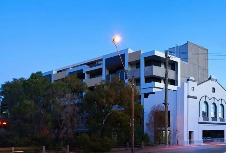 204/392 St Georges Road