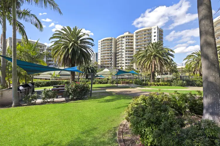 1302/91b Bridge Road, Westmead NSW 2145