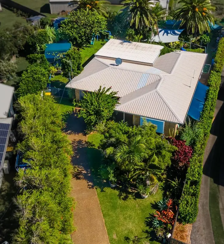 Main view of Homely house listing, 4 Crystal Court, Elliott Heads QLD 4670