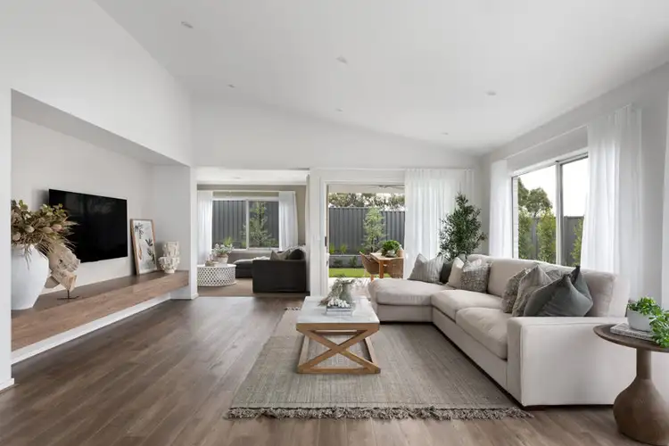 Sixth view of Homely house listing, 3 Neon Crescent, Strathfieldsaye VIC 3551