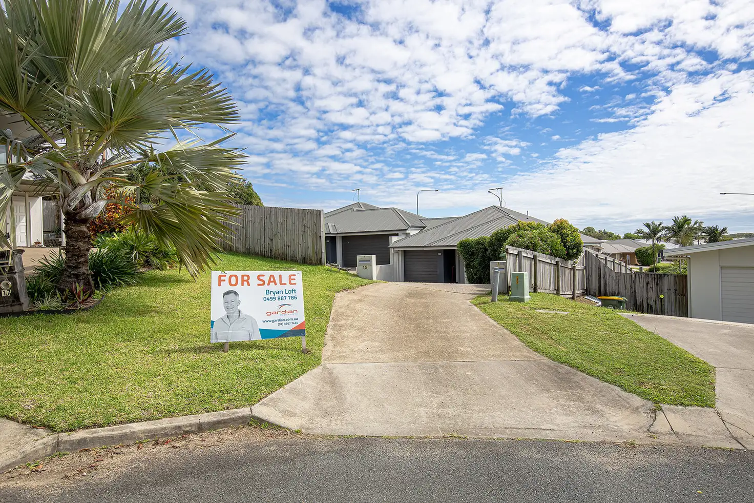 Main view of Homely semi-detached listing, 1 / 35 Avalon Drive (access from 19 Brearley Court), Rural View QLD 4740