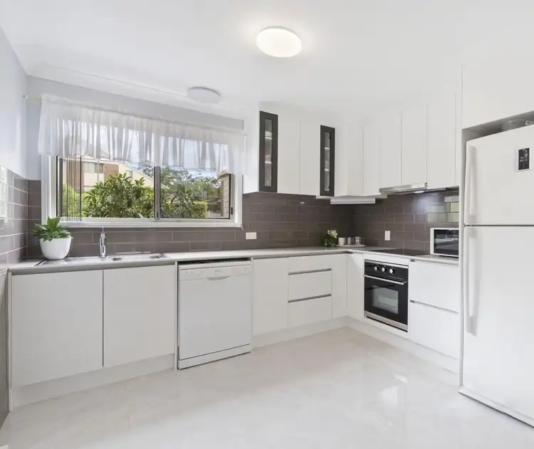 99/601 Pine Ridge Road, Biggera Waters QLD 4216