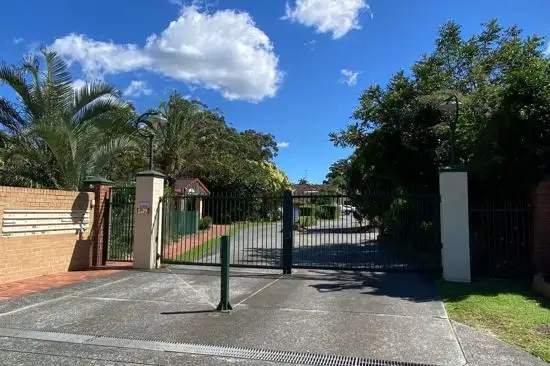 62-66 Brown Street, Labrador QLD 4215
