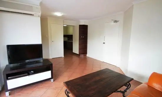 Sixth view of Homely house listing, 14.106 Linton Street, Kangaroo Point QLD 4169