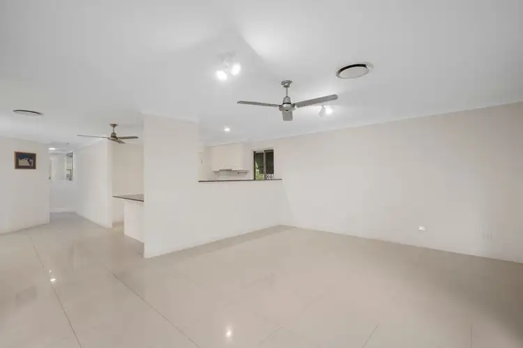 Sixth view of Homely house listing, 18 Homewood Pl, Carindale QLD 4152