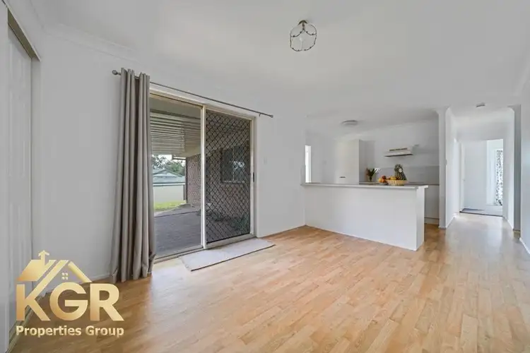 Second view of Homely house listing, 2 Robinson Court, Berrinba QLD 4117