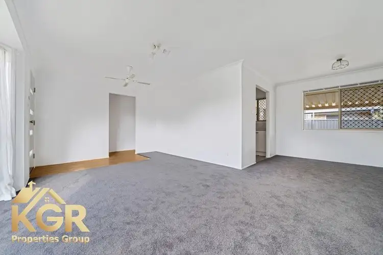 Third view of Homely house listing, 2 Robinson Court, Berrinba QLD 4117