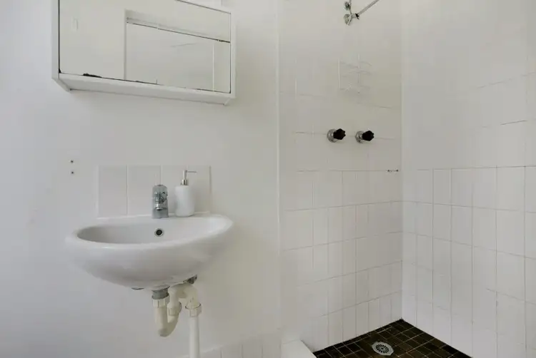 Fourth view of Homely apartment listing, 18/37-39 Francis Street, Darlinghurst NSW 2010