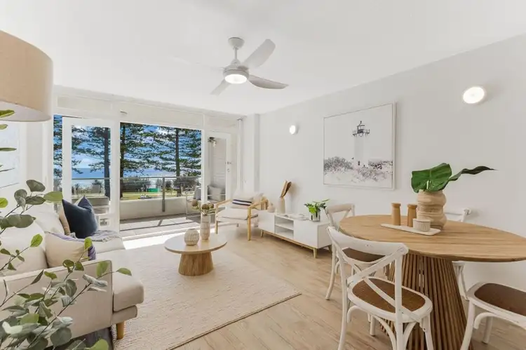 Second view of Homely unit listing, 4/162 Marine Parade, Rainbow Bay QLD 4225