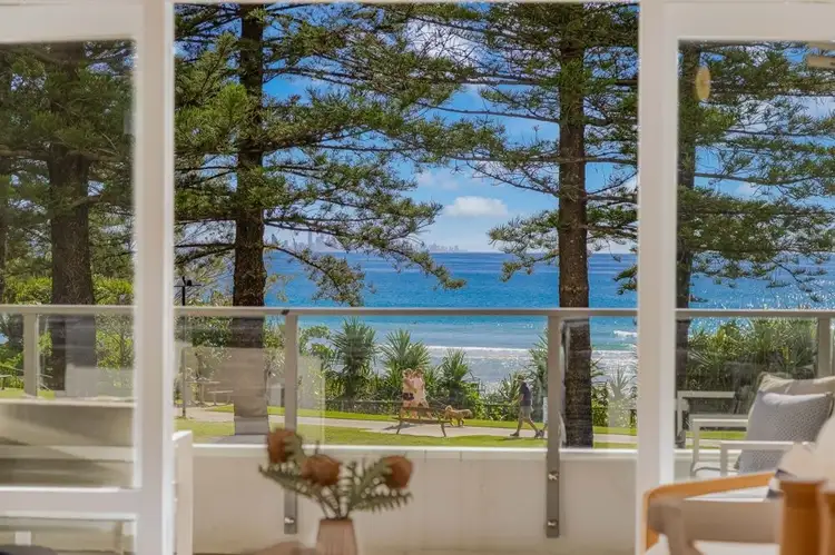 Fifth view of Homely unit listing, 4/162 Marine Parade, Rainbow Bay QLD 4225