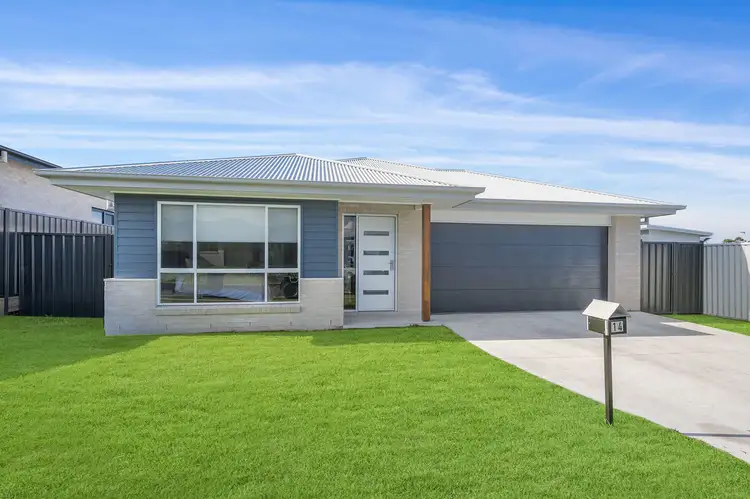 14 Barbuda Way, Lake Cathie NSW 2445