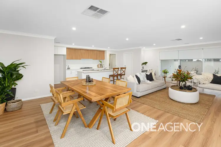 30 BARTON AVENUE, Lloyd NSW 2650