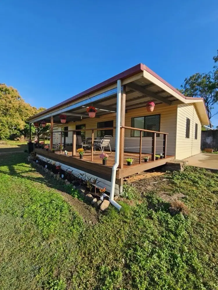 401 Midge Point Rd, Bloomsbury QLD 4799