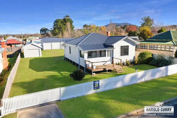 13 High Street, Tenterfield NSW 2372