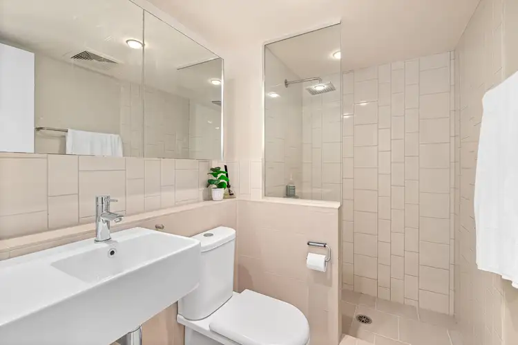 Sixth view of Homely unit listing, 114/8 Musgrave Street, West End QLD 4101