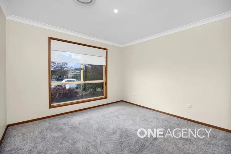 Fifth view of Homely house listing, 15 YUNGANA PLACE, Glenfield Park NSW 2650