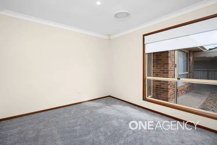 Seventh view of Homely house listing, 15 YUNGANA PLACE, Glenfield Park NSW 2650