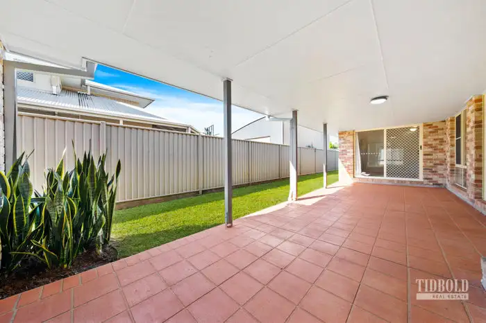 Second view of Homely house listing, 10 Seagrass Place, Redland Bay QLD 4165