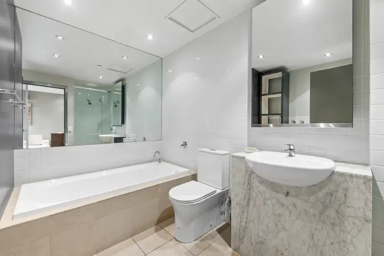 Fifth view of Homely apartment listing, 502/118 Russell Street, Melbourne VIC 3000