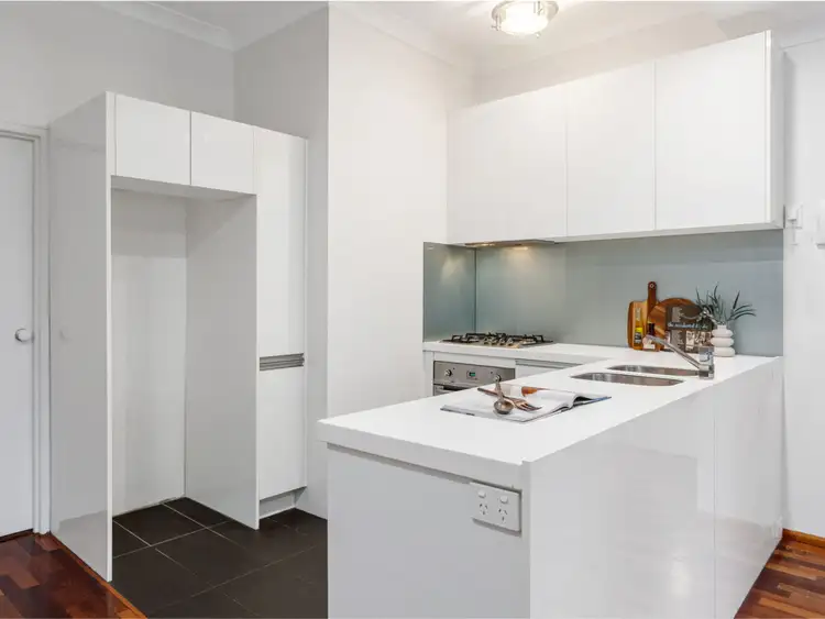 Third view of Homely apartment listing, 14/8 Norman St, Darlinghurst NSW 2010