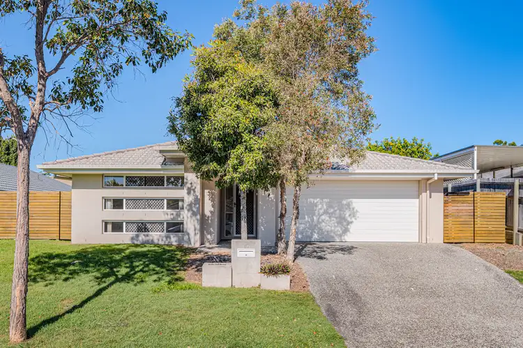 17 Whipbird Circuit, Victoria Point QLD 4165